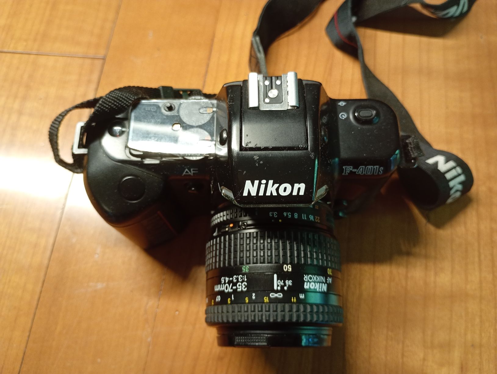 Nikon Appareil photo: Nikon F-401s – D'occasion à Genève par Cg9000 1