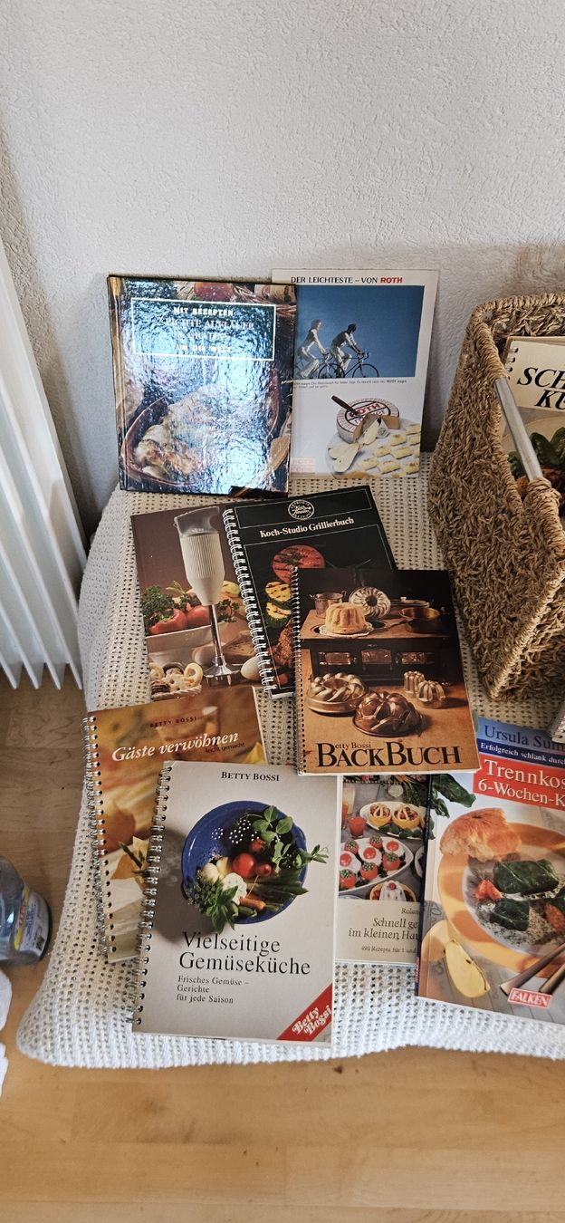 Libri: Alte Kochbücher Lot – Usato da Belp venduto da Ginus85 4