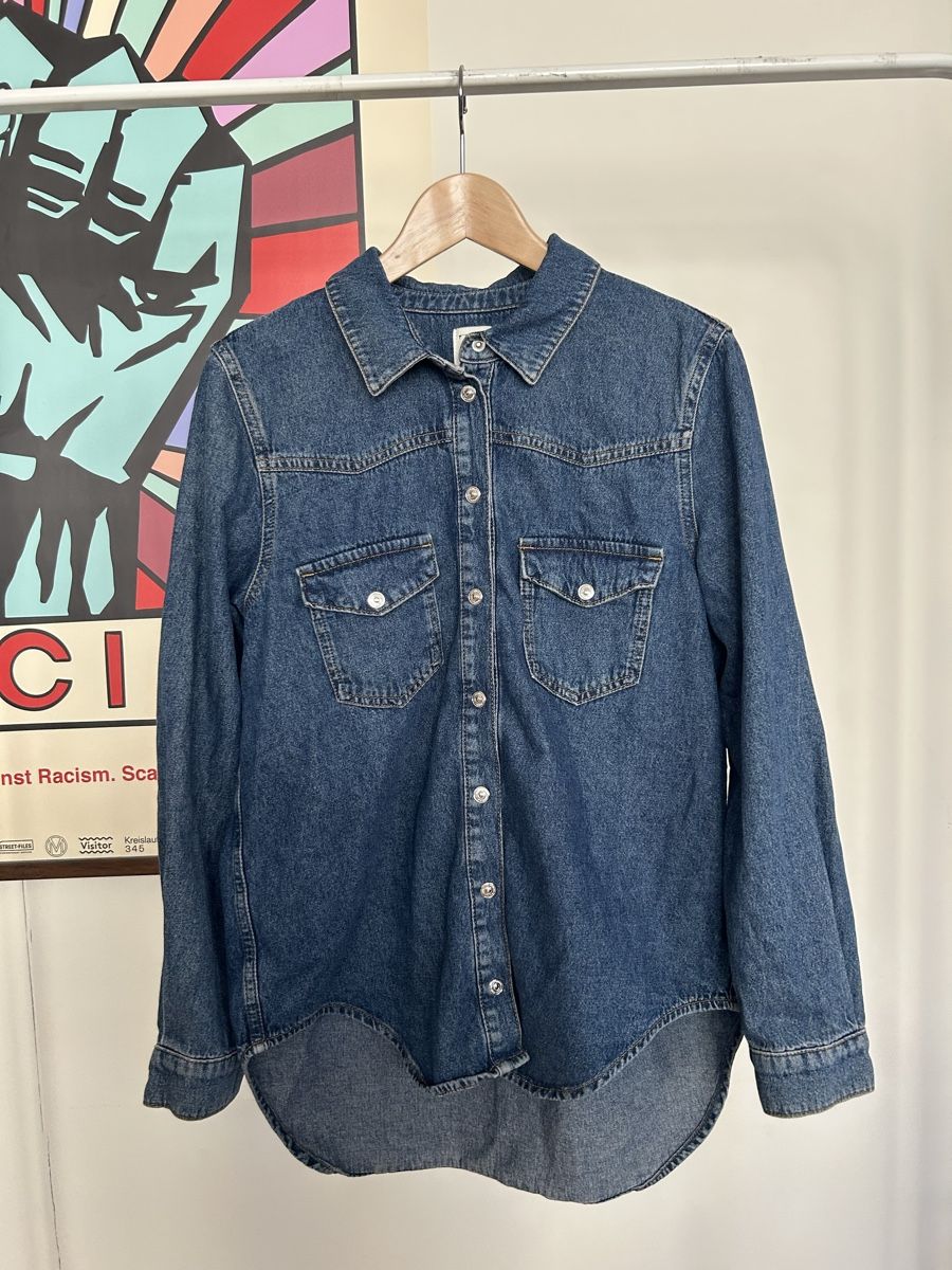 Zara Giacche: Denim Shirt Zara Blue Size M  – Usato da Zürich venduto da fan_z5fl