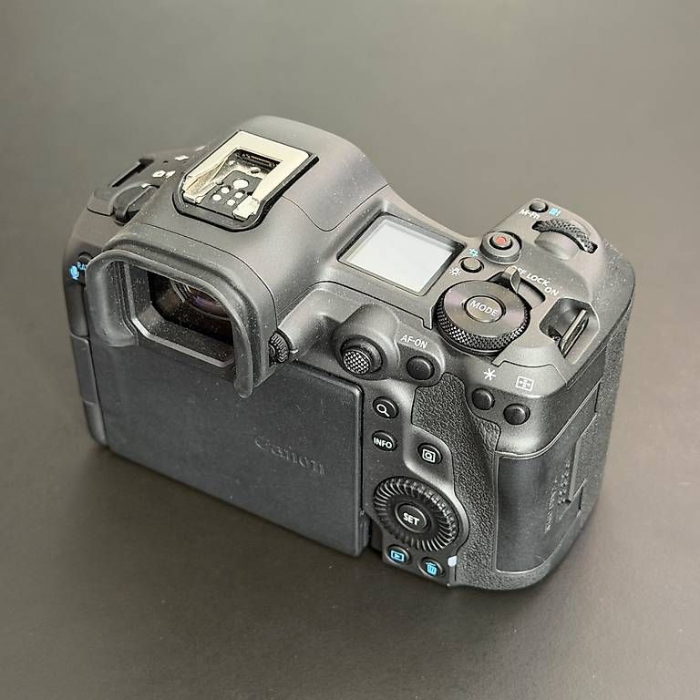 Canon Fotocamera: Verkaufe Canon EOS R5 Mark II – Usato da Chur venduto da ing_k5gv 2