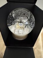 Chanel VIP Schneekugel ab 1.—
