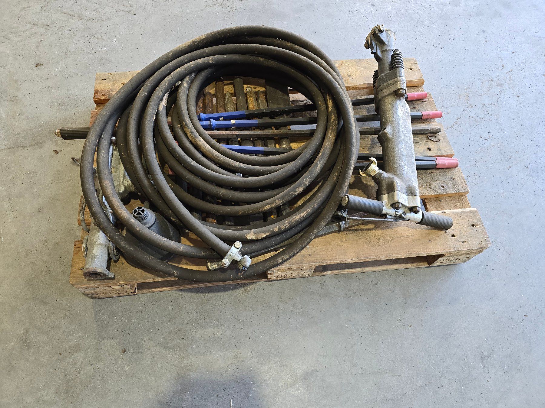 Tutte le macchine: Spitzhammer, Kompressor Presslufthammer, Abbruchhammer – Usato da Cunter venduto da LMPOWER 6