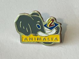 1 Pin Animalia