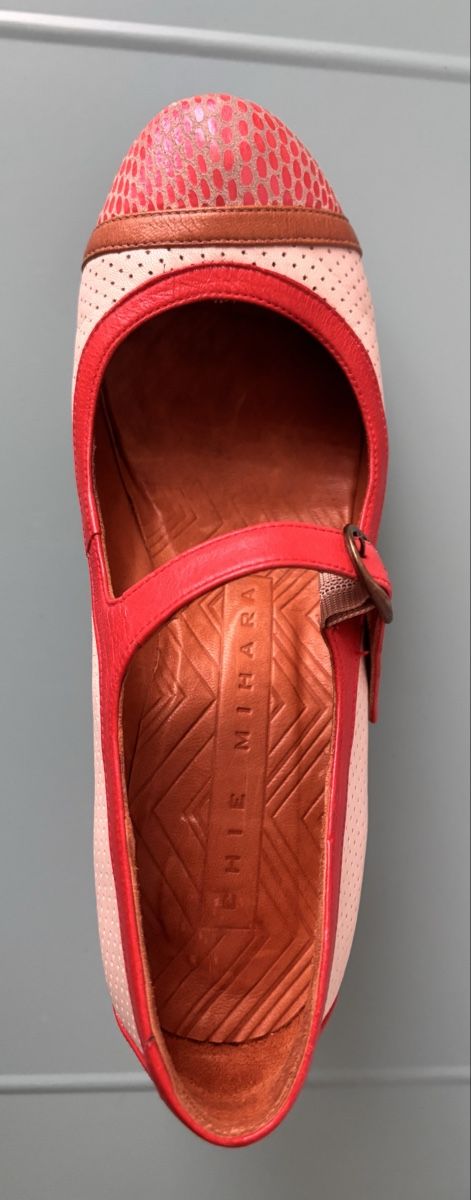Chie Mihara Scarpe da donna: Escarpins Chie Mihara 38 – Nuovo (secondo la descrizione) da La Chaux de Fonds venduto da vic_gr9h 3