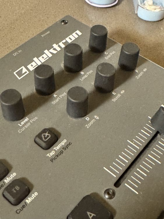 Elektron Strumenti musicali: Elektron Octatrack MKII – Usato da Wetzikon ZH venduto da F1PV 4