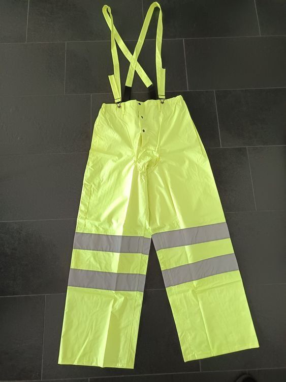Hosen: Neue Regenhose Größe S – Neu und originalverpackt aus Buchs SG von sem_vd5r