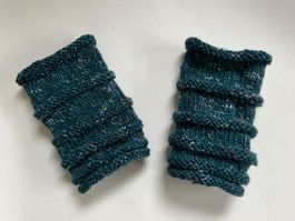Warme Armstulpen, handgestrickt, Petrol, Winter Accessoire
