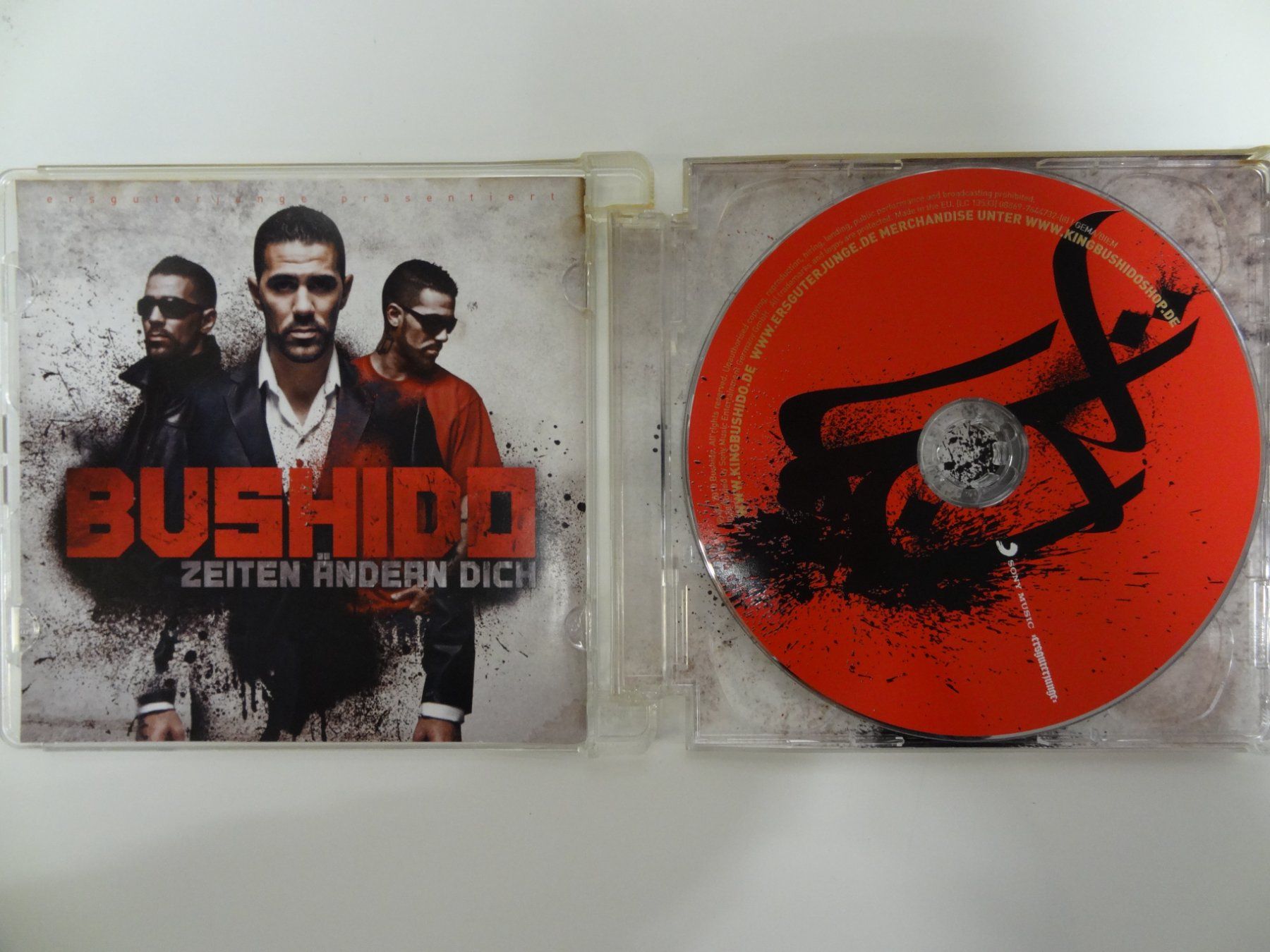 CDs: Bushido - Zeiten ändern dich – Gebraucht aus luzern von musicandart 2