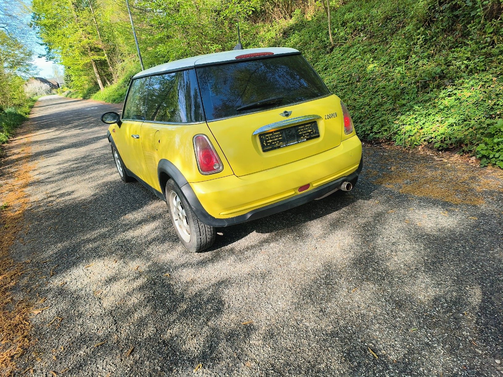 Mini Autos: Mini Cooper.2004.mit MFK – D'occasion à Fulenbach par Elektronik 2