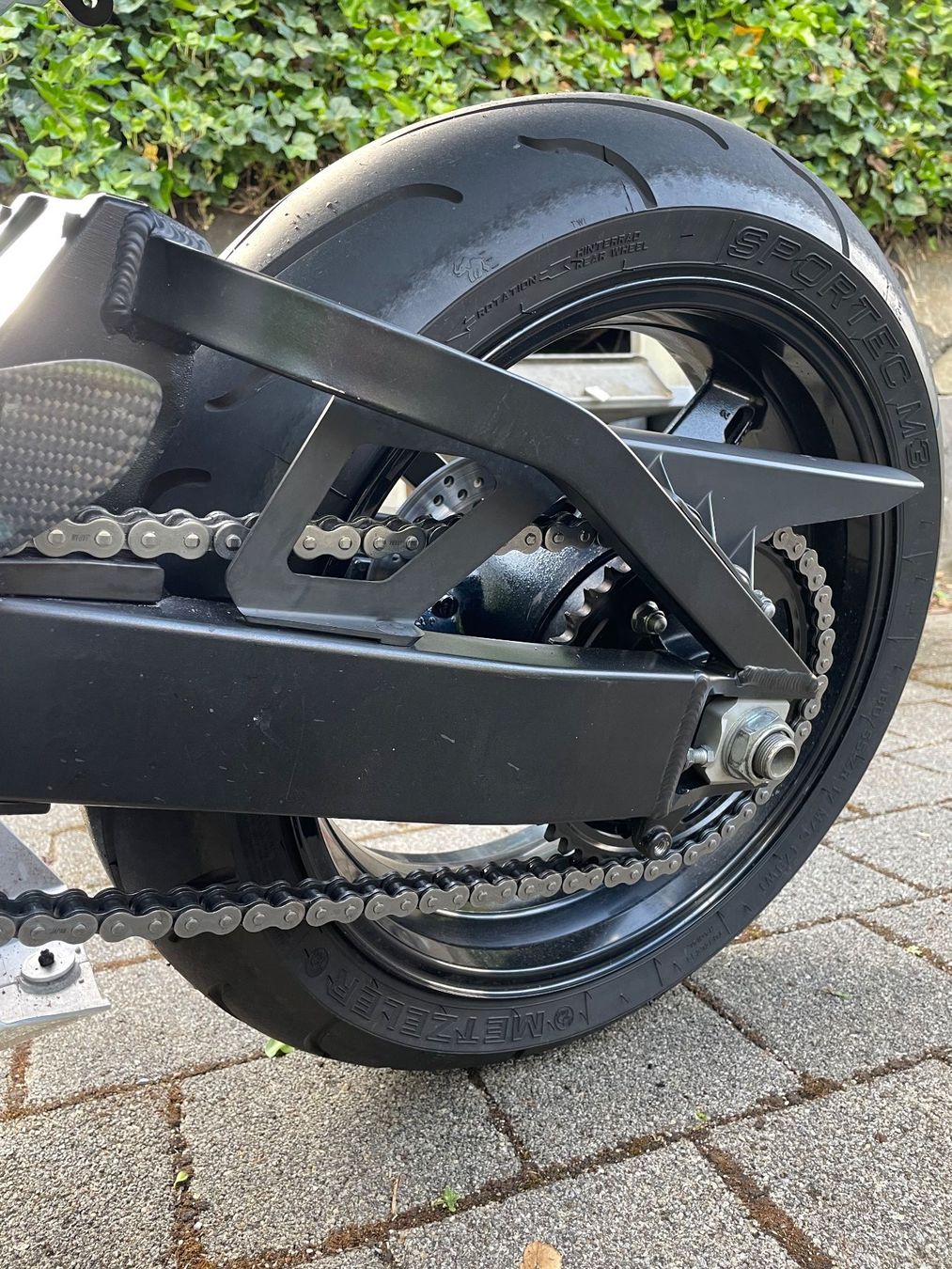 Suzuki Strasse: Suzuki GSXR 750 (108.8 kw) – Gebraucht aus Gams von mor_7h8q 6