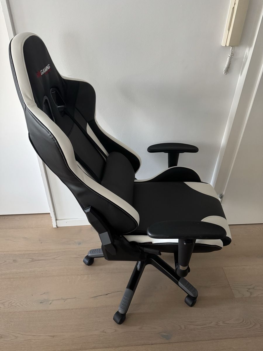 Stühle: Gamingstuhl – Gebraucht aus Uster von oez_s9jm 1