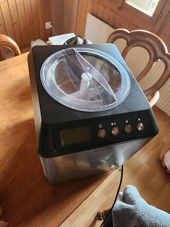 Betty Bossi Küchengeräte: Glacemaschine – Gebraucht aus Ruppoldsried von ChinRupsi