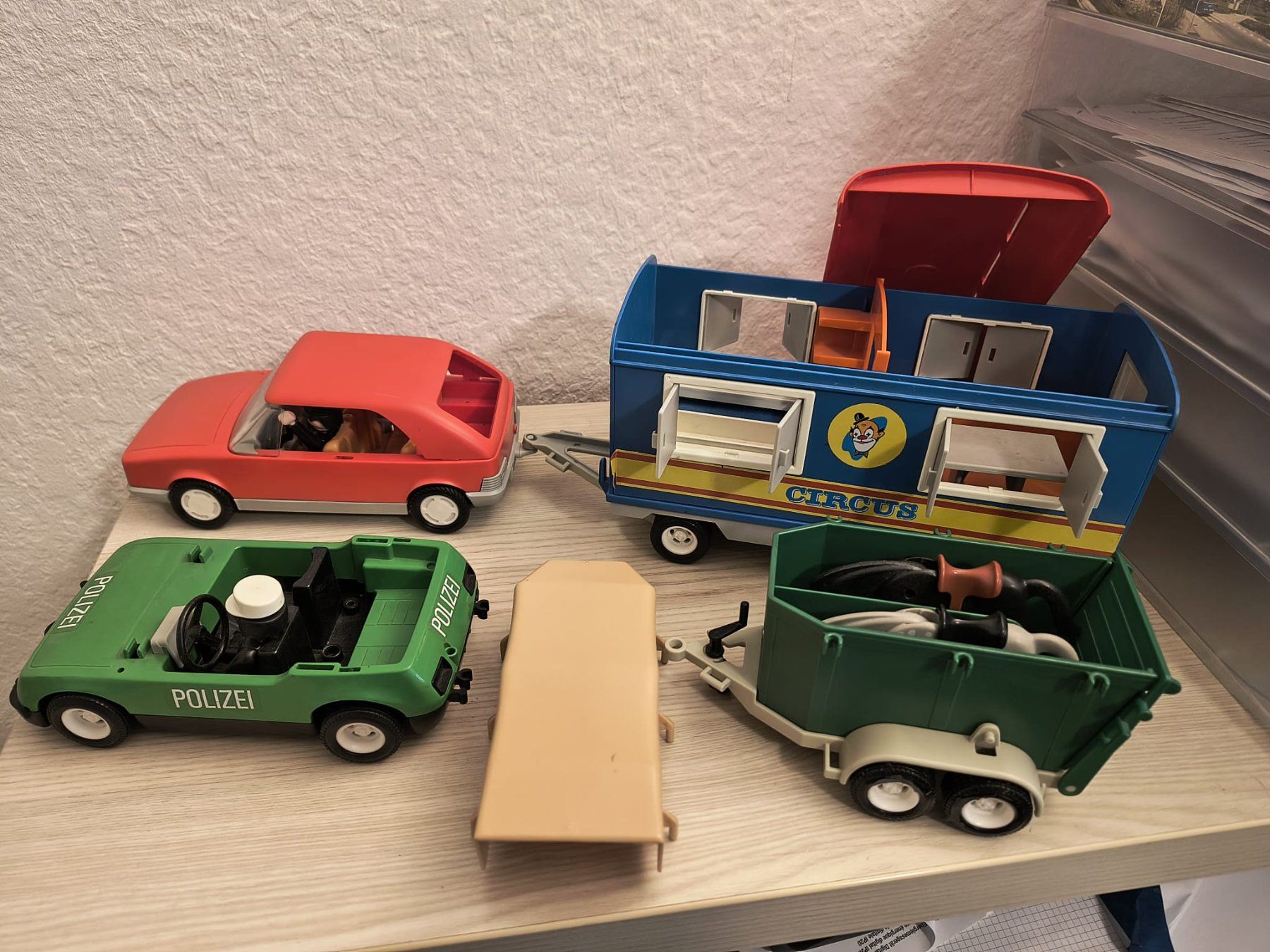 Playmobil Giocattoli: Playmobil Konvolut Circus Polizei Pferde Auto Boot – Usato da Oberengstringen venduto da Raspiestnebula
