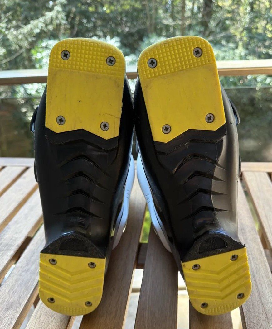 Atomic Scarpe per ragazzi: Chaussures ski junior Atomic Waymaker JR4 | P.25/25.5 – Usato da Lausanne venduto da phi_7pnb 5