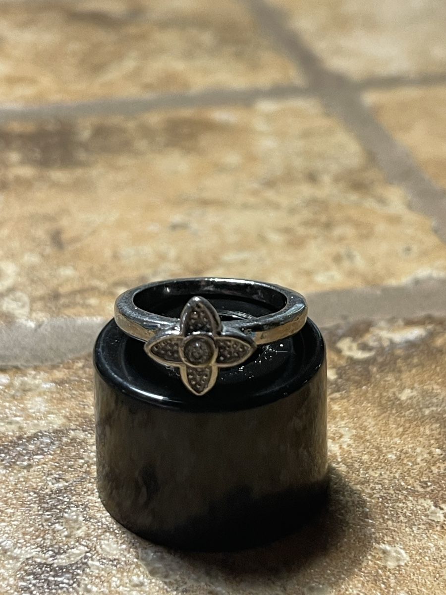 Anelli: Anello di metallo argento con fiore -56/57-chic e elegante – Nuovo (secondo la descrizione) da Gordevio venduto da LanaZimm 4