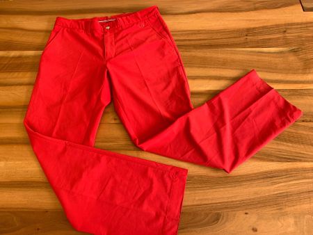 J. Lindeberg Golfhose Golf rot lang Stretch Gr. 31/32