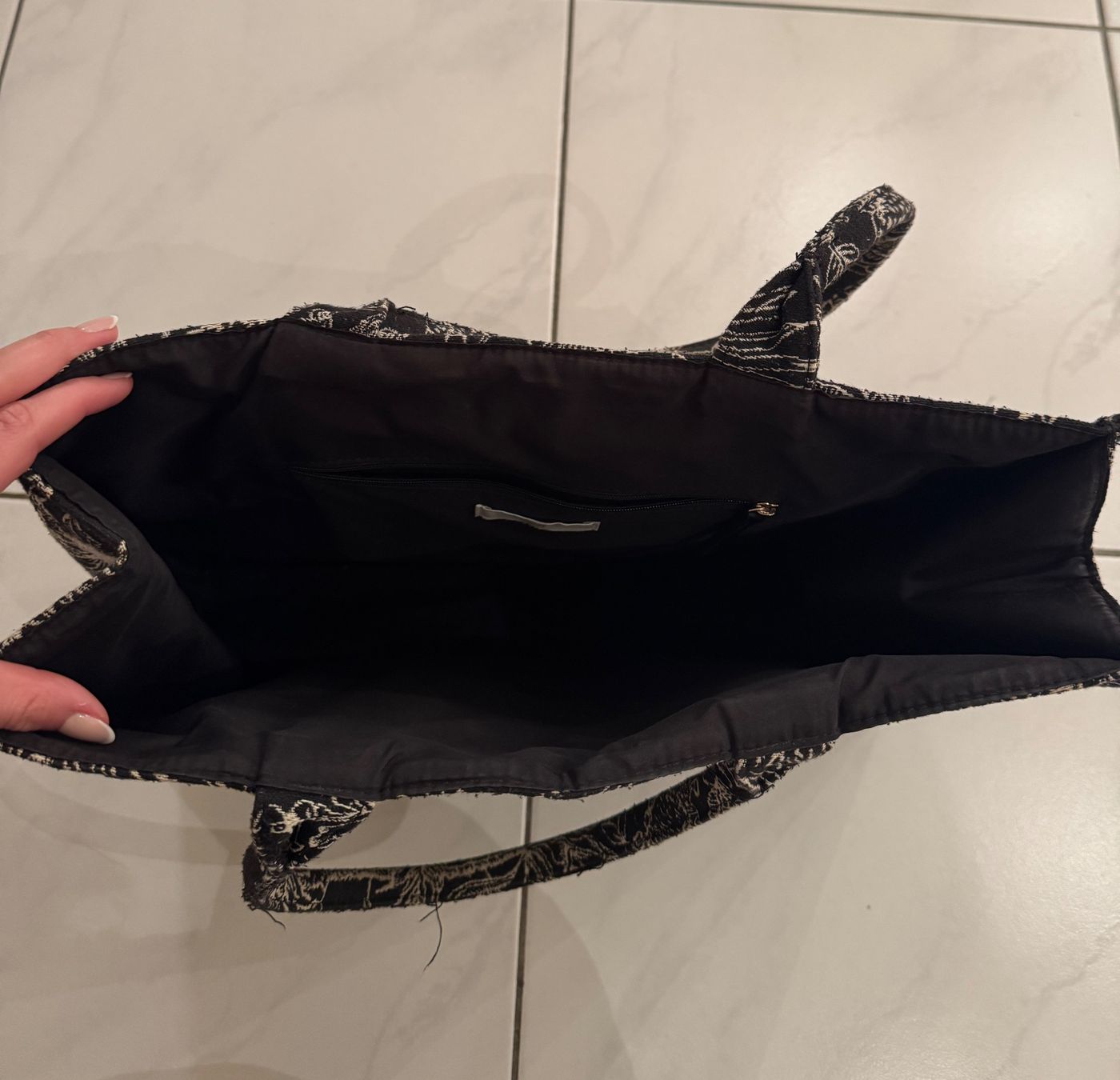 H&M Sacs femmes: trendiger H&M Shopper – D'occasion à Staldenried par Schnurli1708 2