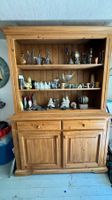 Buffet massiv  Grösse ca 139cm Breite guter Zu...