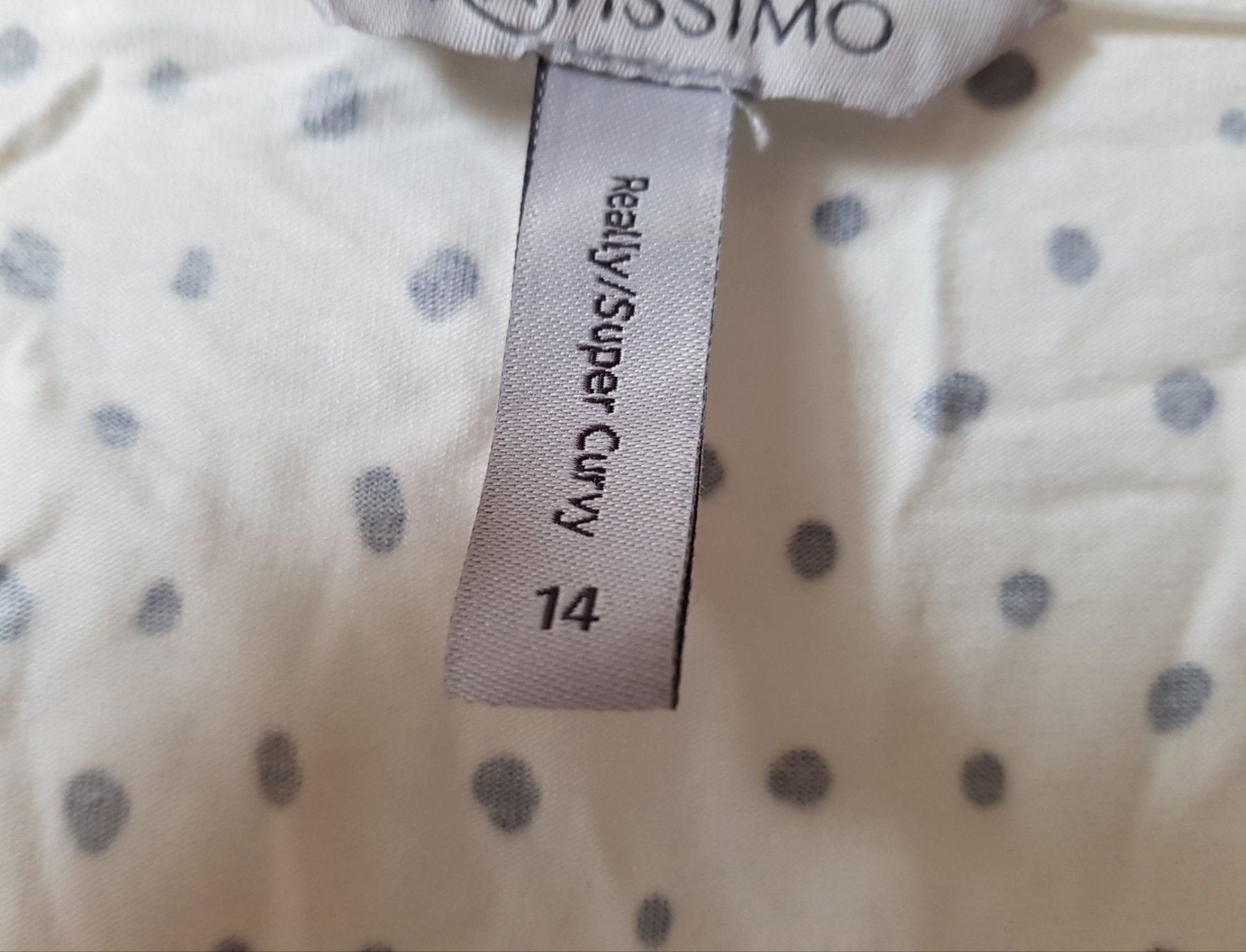 T-shirt: Süsses T-shirt 42 44 Bravissimo – Usato da Weggis venduto da Leeclipse 3