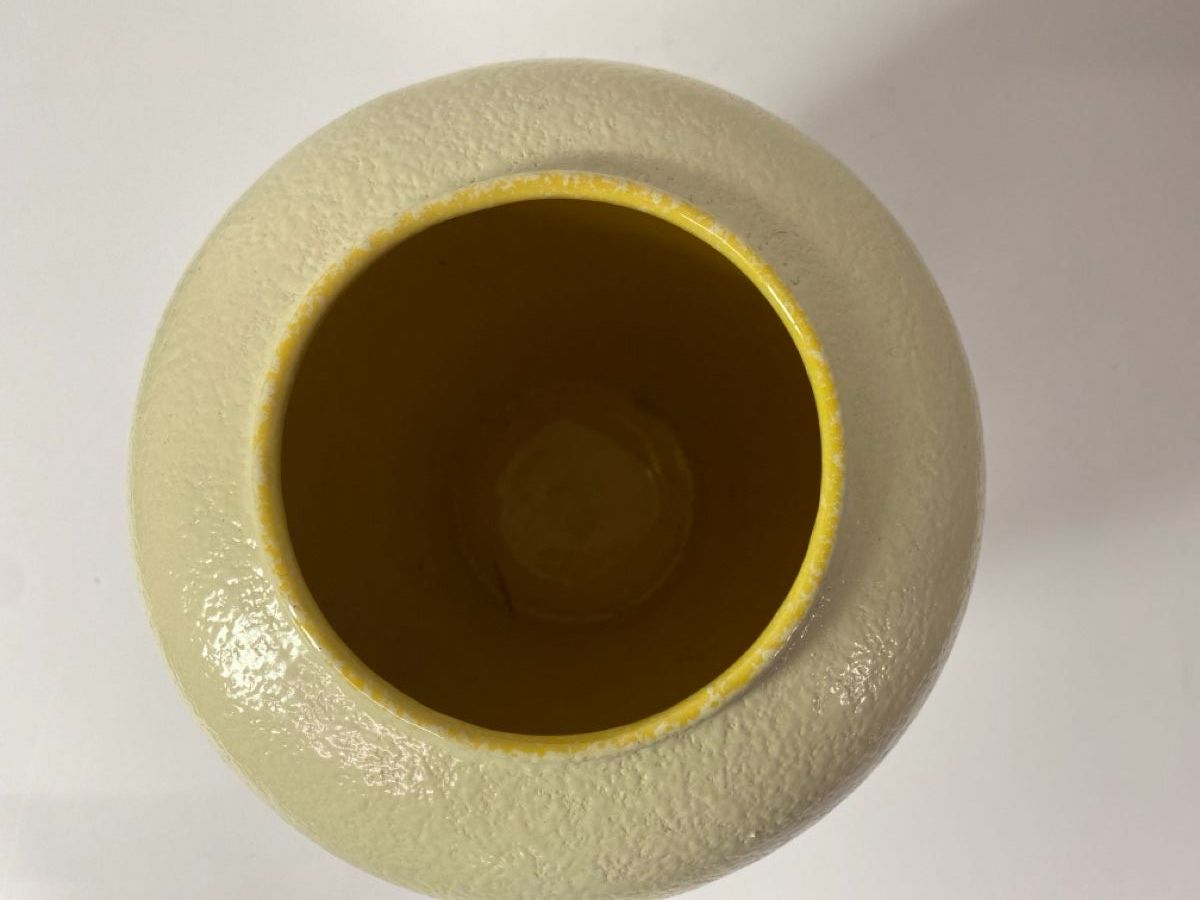 Vasen & Gefässe: Keramik Vase beige mit Blumenmuster  gebraucht – Gebraucht aus sursee von trilli-tralli 3