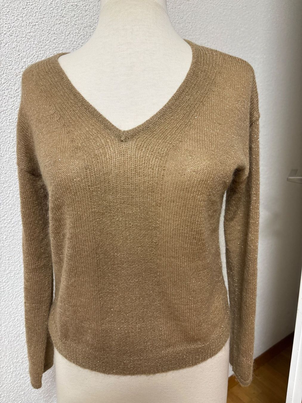 Nile Lotti di vestiti: Tolles Set Pullover Jacke Nile XS – Nuovo (secondo la descrizione) da Maienfeld venduto da 8796 4