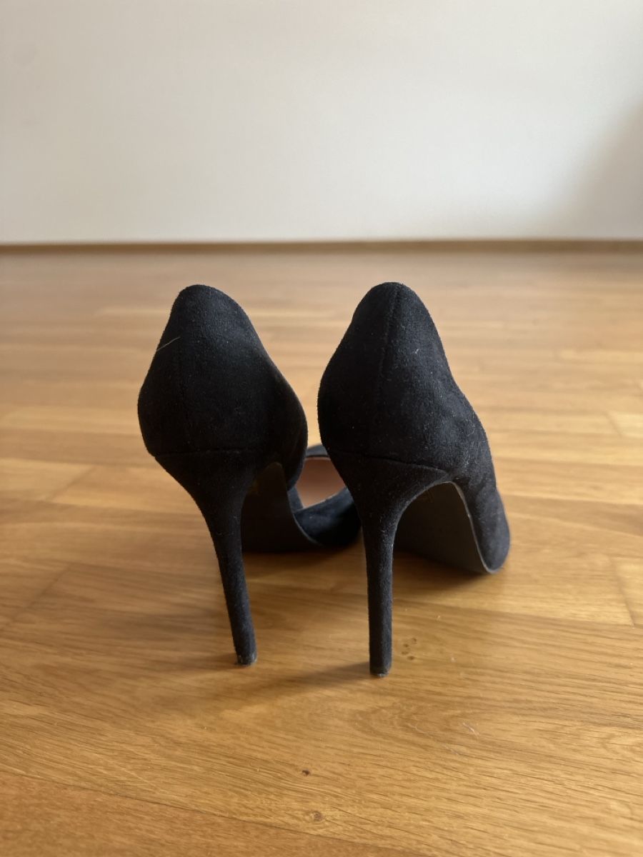 Damenschuhe: Black Pumps Size 38 good condition – Neu (gemäss Beschreibung) aus Zürich von helmuehl 2