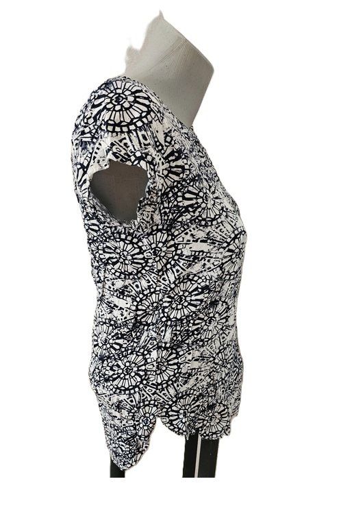 Vero Moda T-Shirts: Neuw. T-Shirt VERO MODA gemustert Gr. S – Neu (gemäss Beschreibung) aus Füllinsdorf von Sunnebliemli7 2