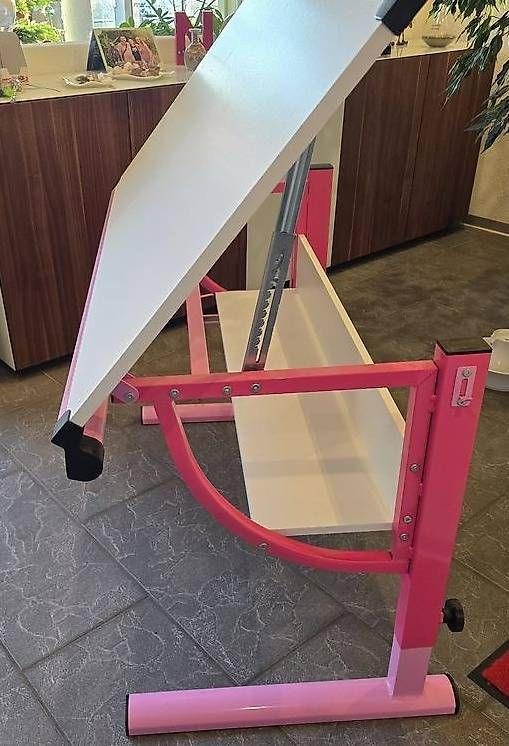 Schreibtische: Bureau fille – Gebraucht aus Prêles von vbaumgartner 2