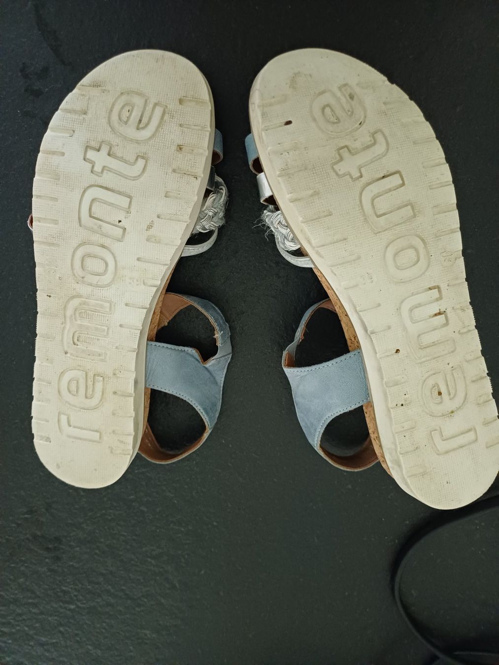 Scarpe da donna: Sandale Remote Gr. 39 – Usato da Dietwil venduto da dari2008 1