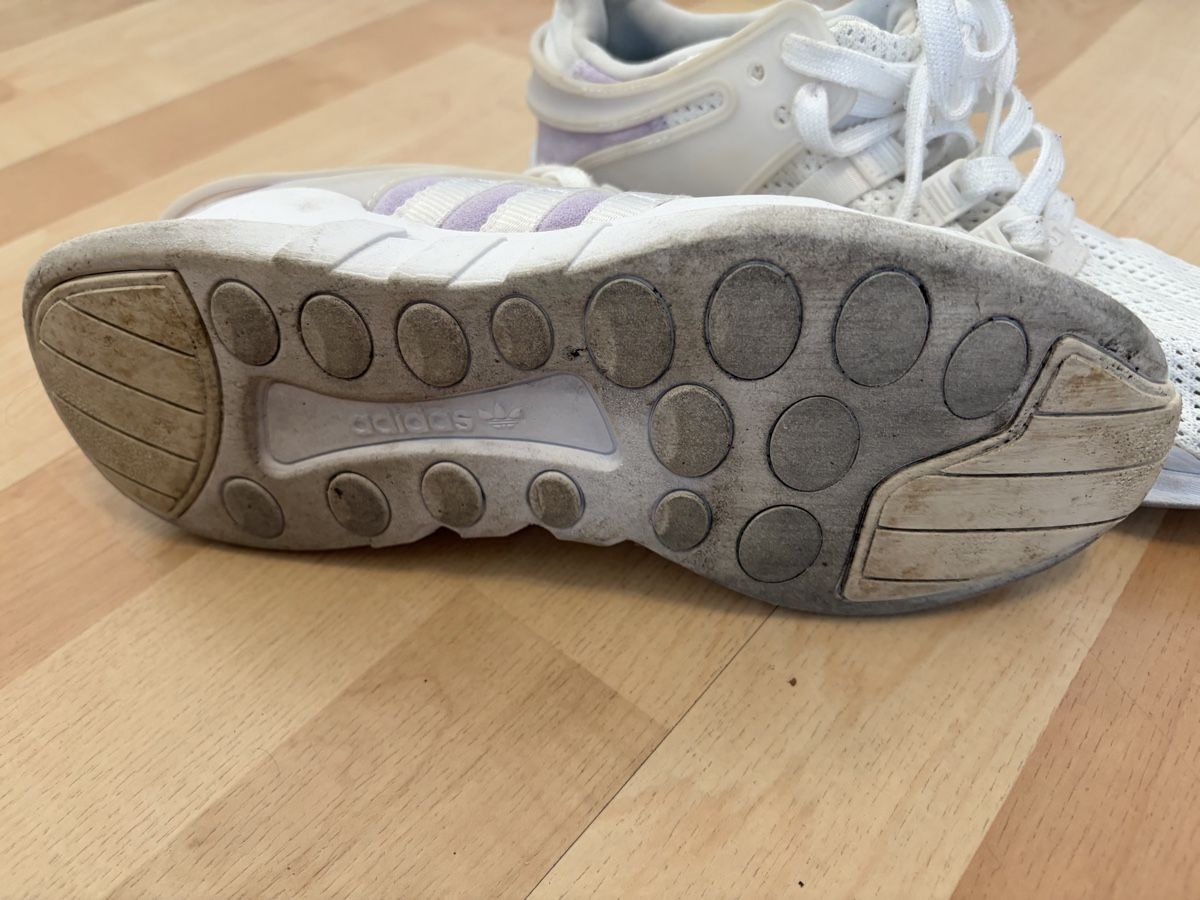 Adidas Scarpe da donna: Adidas EQT Sneaker Gr. 41 1/3 – Usato da Schaffhausen venduto da Januanar 2