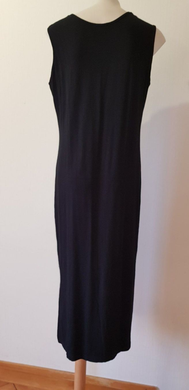 Robes: Kleid, Seitenschlitz, schwarz, Gr. 40 42 44 – D'occasion à Uster par Astral 4