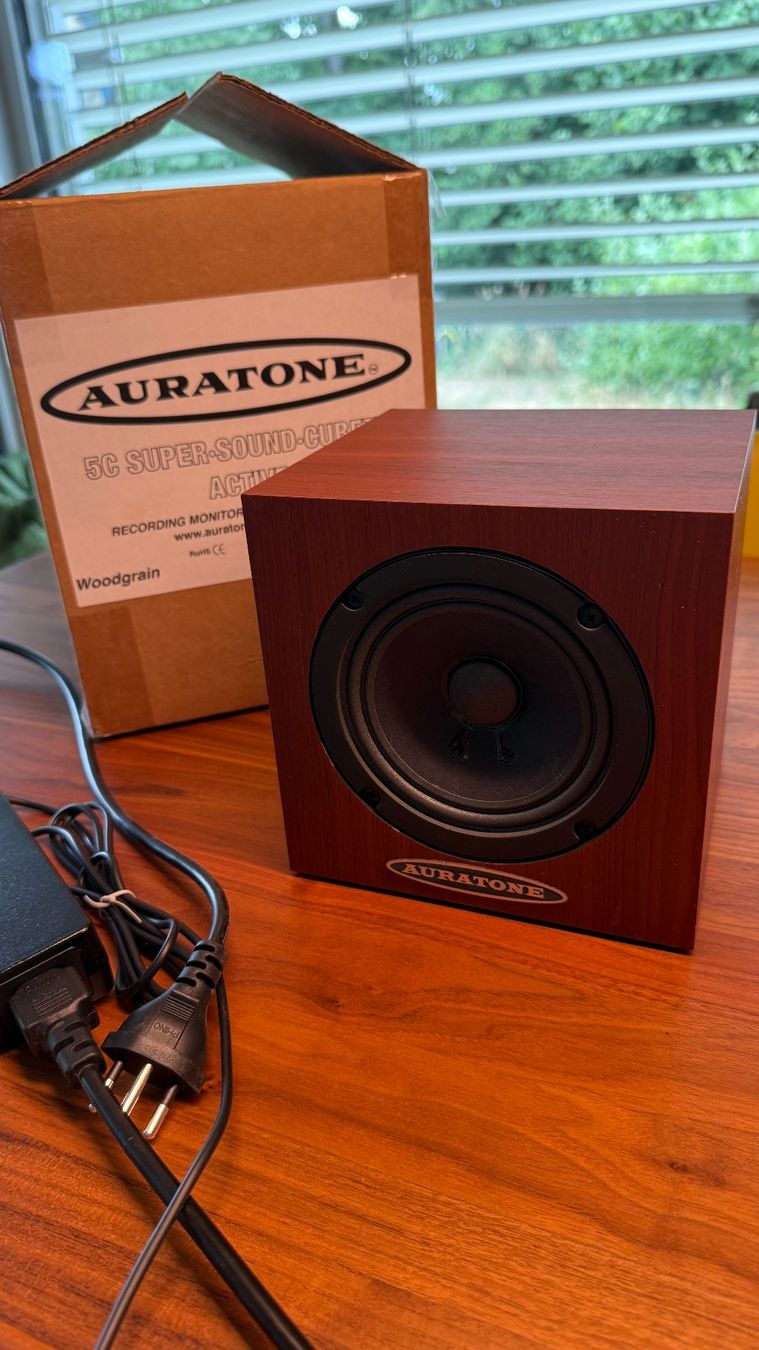 Haut-parleurs: AURATONE 5C - Active Sound Cube – D'occasion à Gerlafingen par Alexp4485