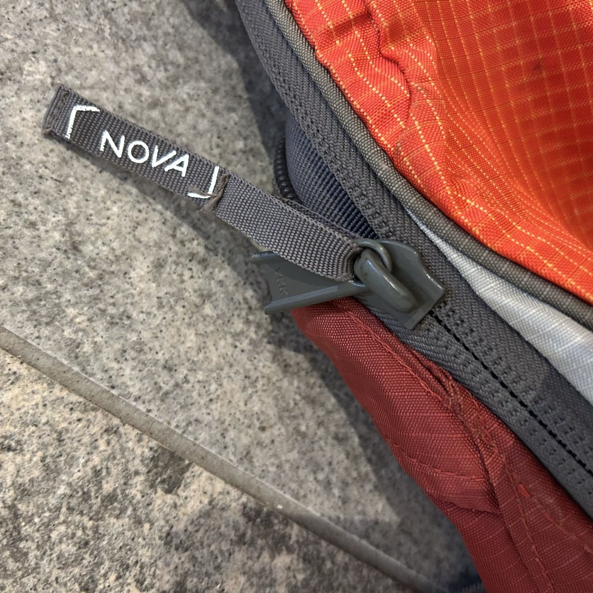 Zaini: Sac à dos de parapente NOVA – Usato da Charmey (Gruyère) venduto da MrYerly 2