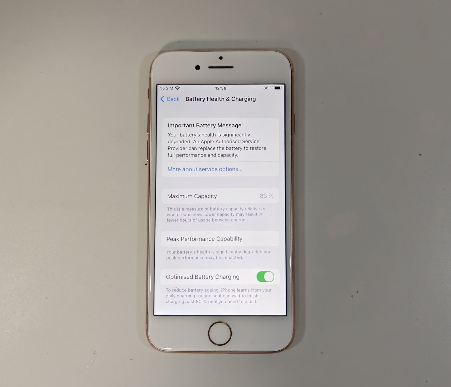Apple Telefoni cellulari / Smartphones: iPhone 8 256GB Gold – Usato da Ehrendingen venduto da Rocky985 2