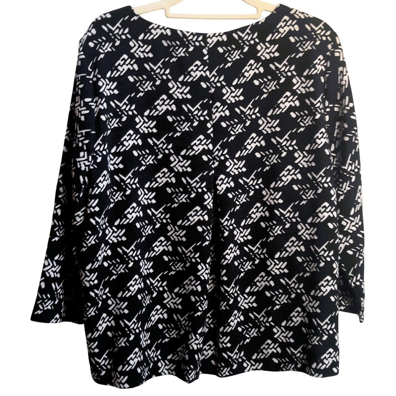 Opus Blusen: OPUS blouse noir blanc T. 40 – Gebraucht aus Tavannes von Brocashop 2