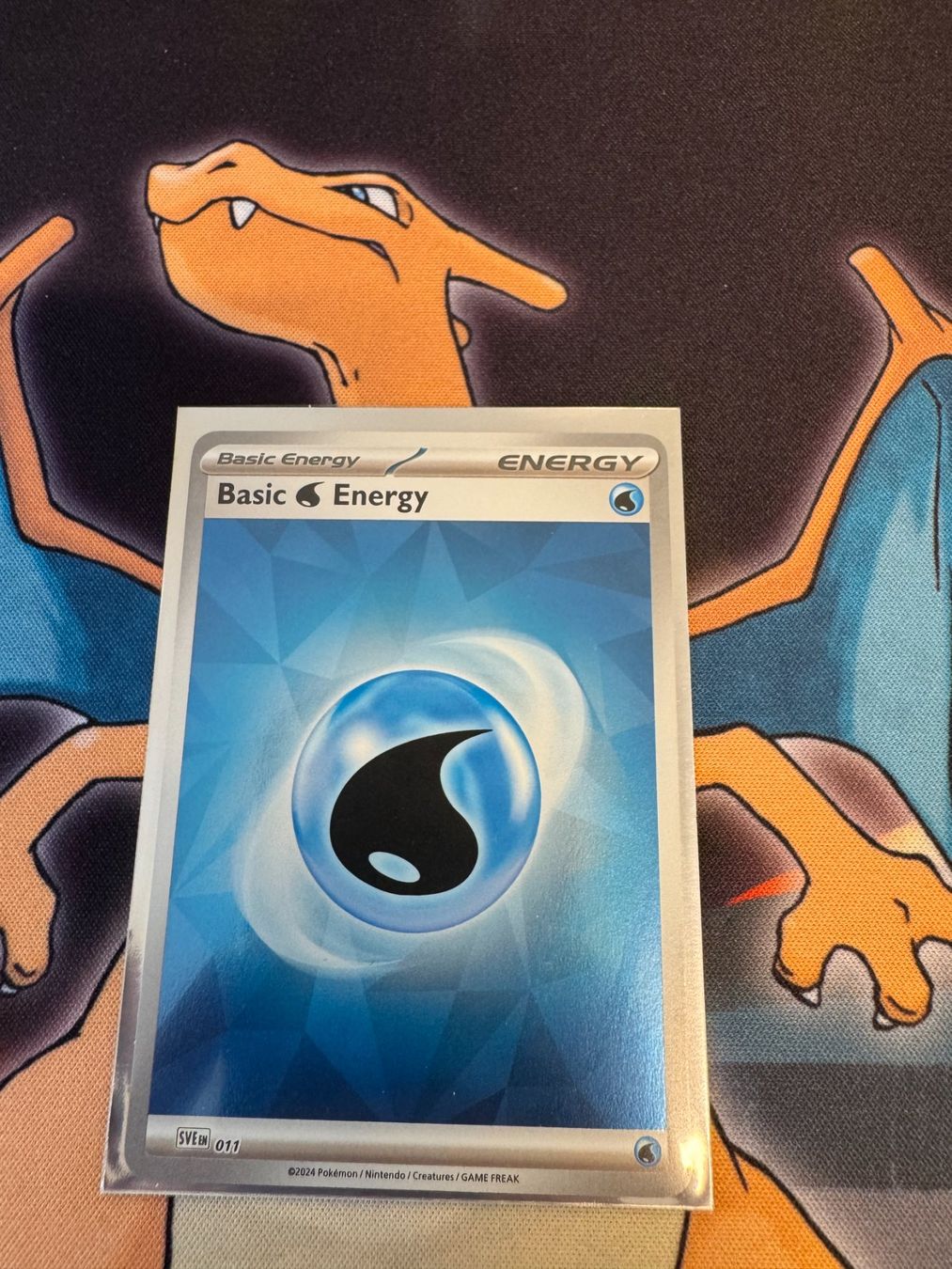 Pokémon Carte collezionabili: Basic Water Energy (SVE 011) - Reverse Holo – Nuovo (secondo la descrizione) da Bülach venduto da Pfrenzel