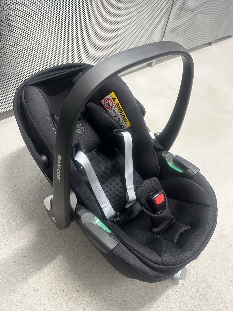 Maxi-Cosi Seggiolini per auto: Autokindersitz Maxi-Cozi Pebble 360 Pro  – Usato da Neuhausen venduto da ann_t9kn