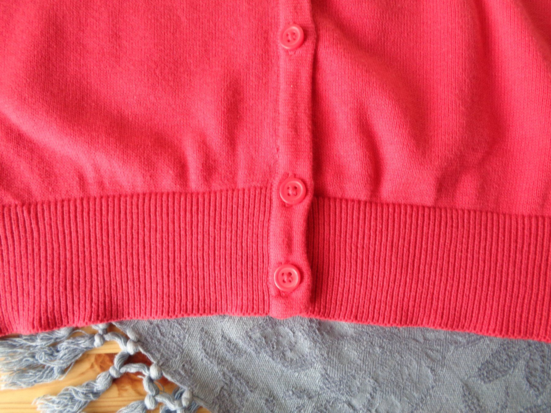 Giacche: Leichte Strickjacke, rot, Gr. 38, Baumwolle, NEU! – Nuovo (secondo la descrizione) da Wiesendangen venduto da Gullfoss 3