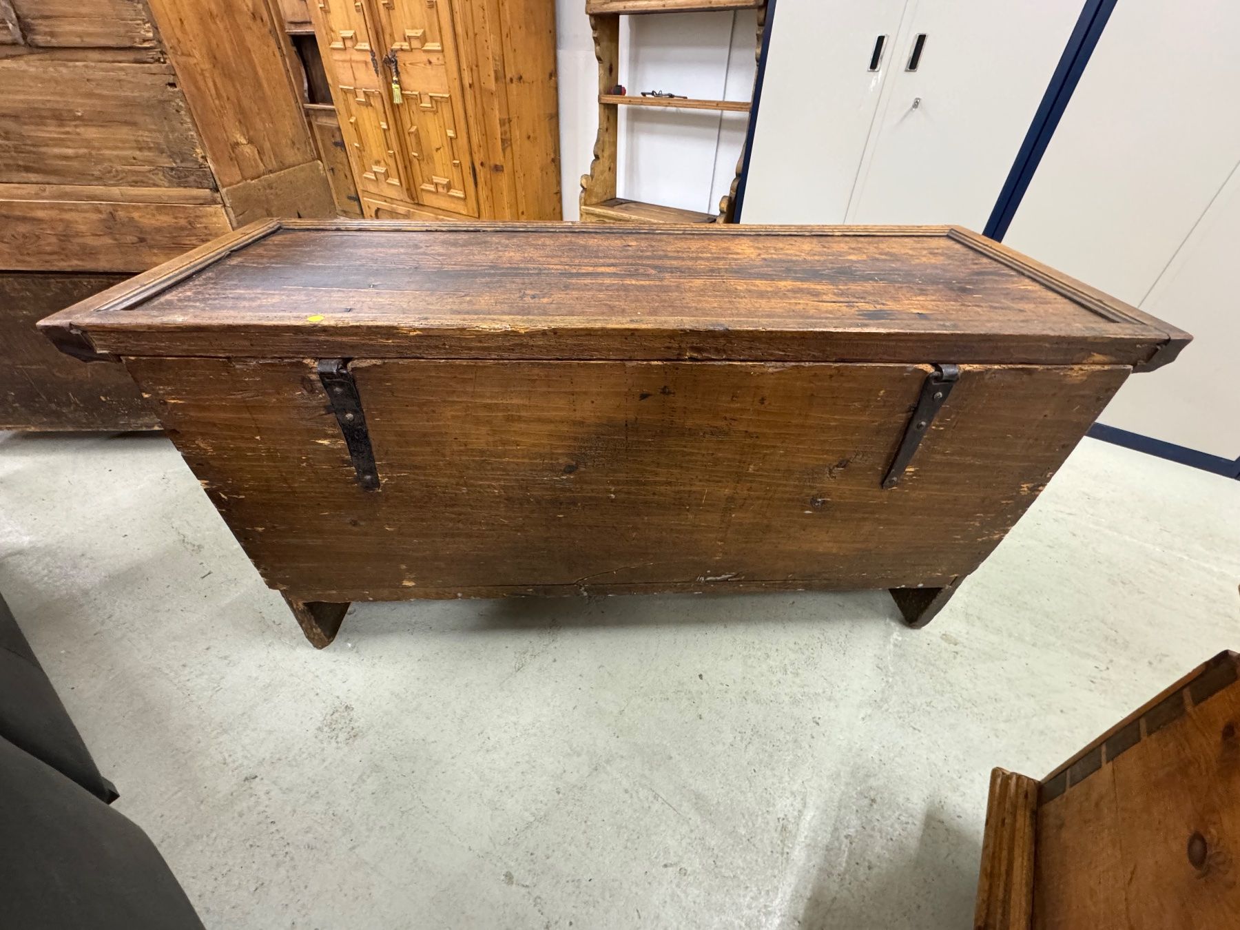 Cassapanche: Authentic Antique Bahut en Sapin - Year 1791 – Usato da Gsteig b. Gstaad venduto da Auctionly 7