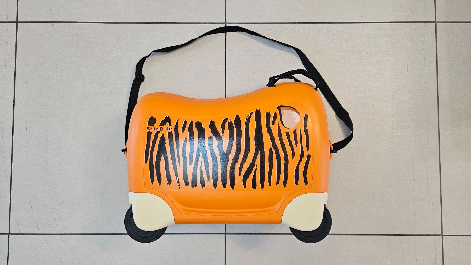Valigie: Samsonite Dream2Go Kinderkoffer Tiger Toby 30L – Usato da Glattpark(Opfikon) venduto da kir_9kgb 1