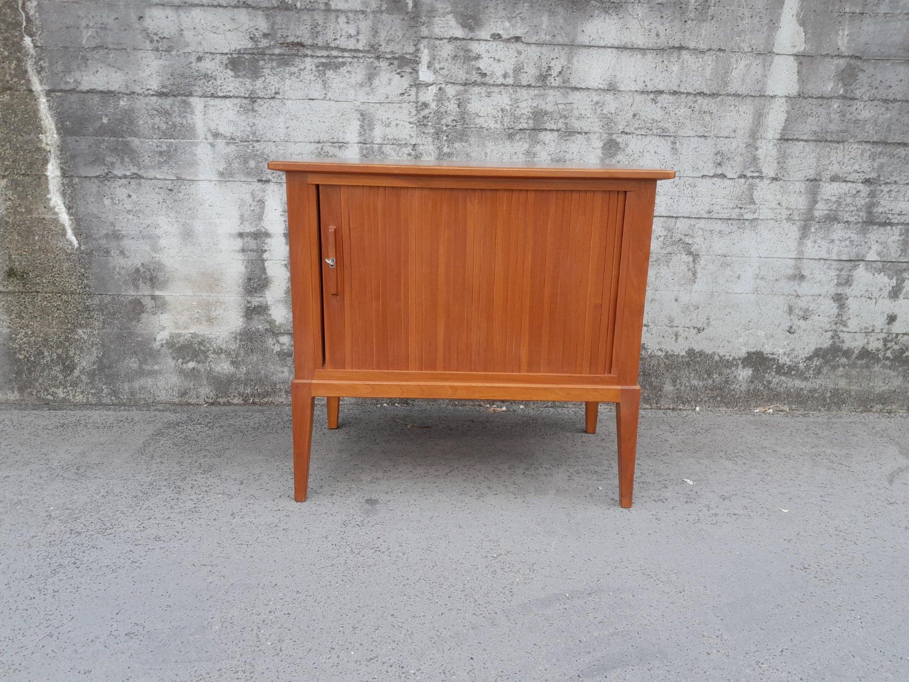 Cassettiere: Vintage Lateral Rolladen Kommode / Sideboard / Minibar – Usato da Männedorf venduto da Bel-view 1