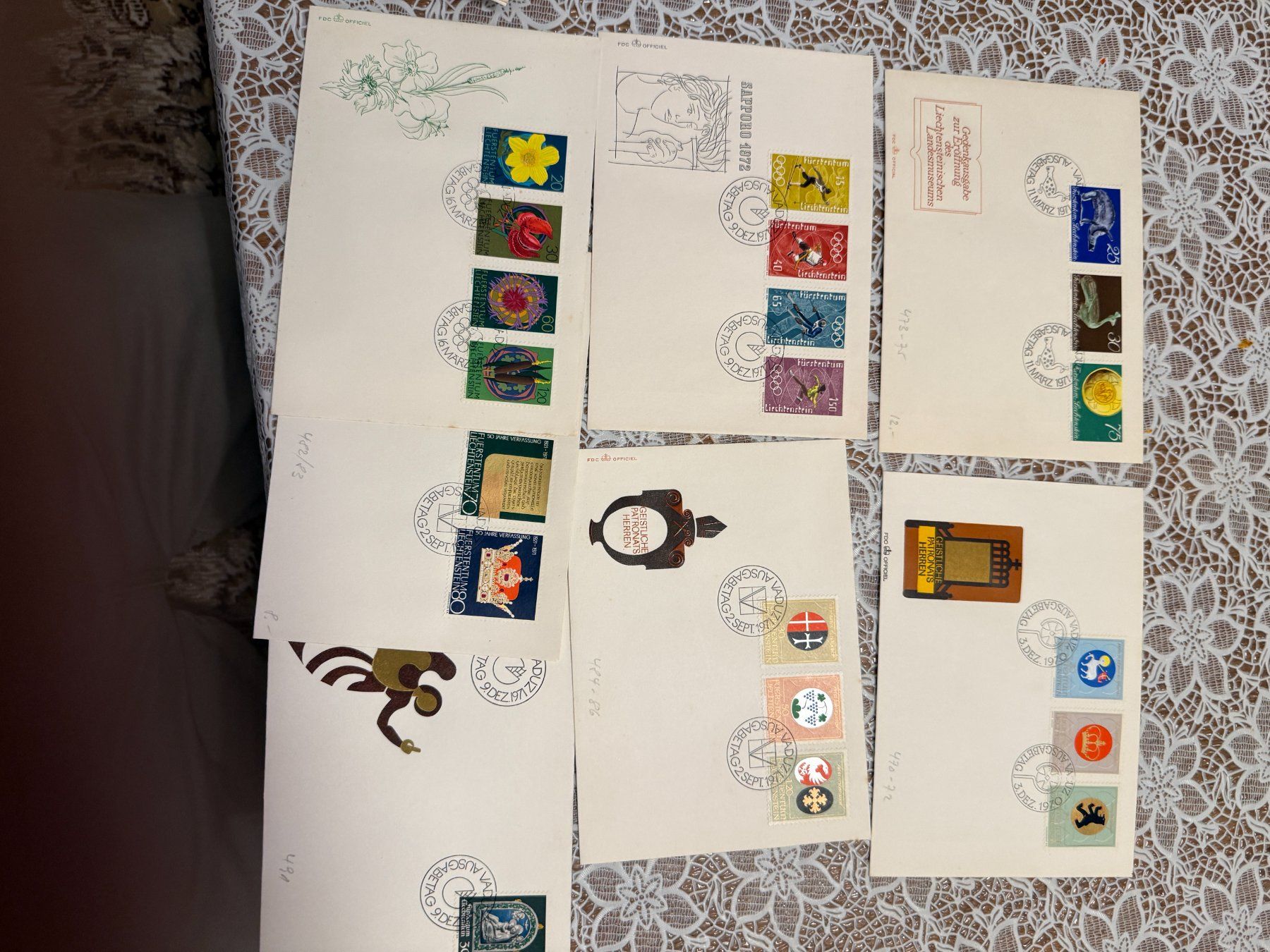 Tutti i francobolli: Briefmarken Ersttagsbriefe Sammlung - Liechtenstein – Usato da Caslano venduto da alaniselin 1