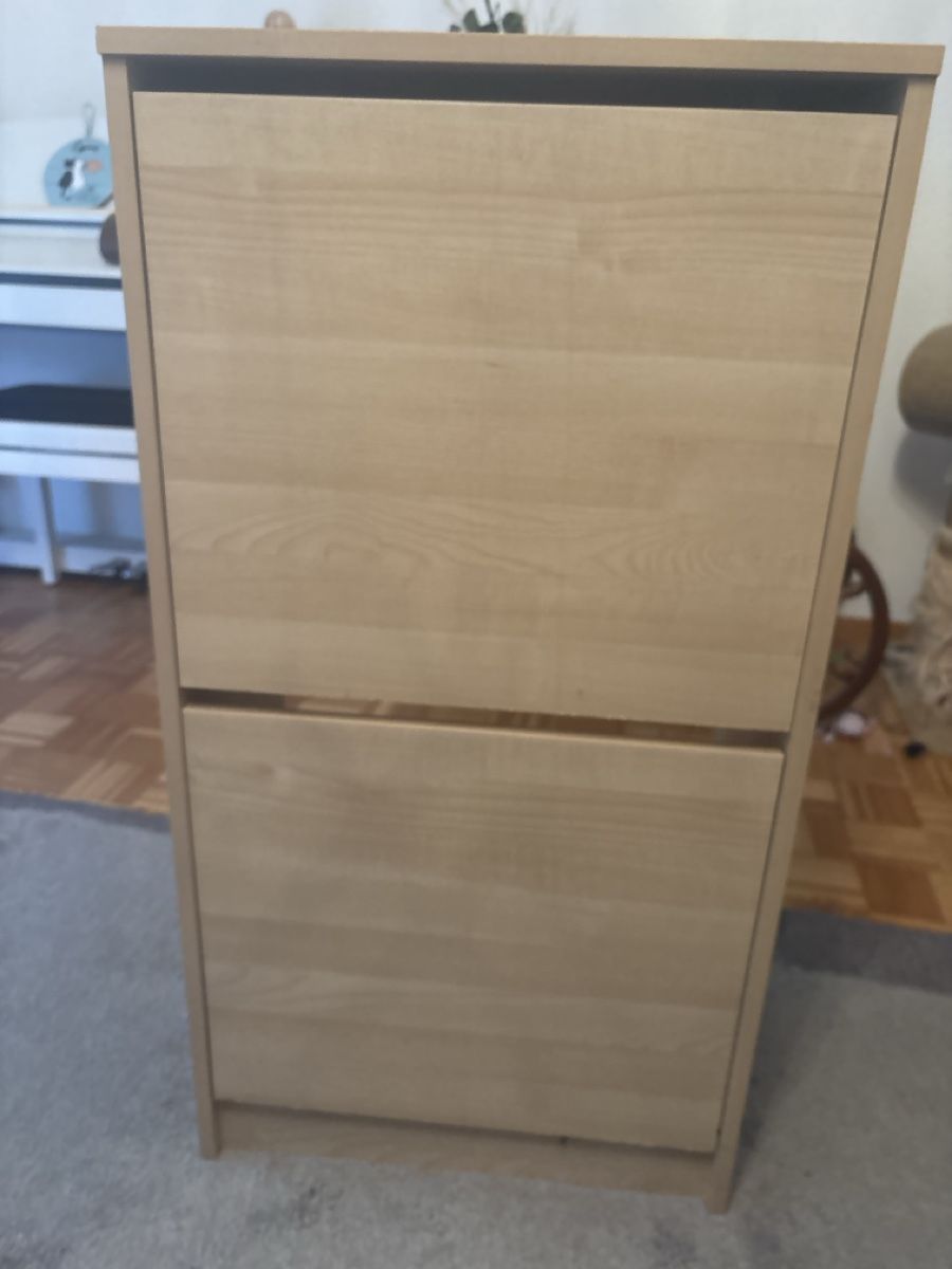 Armadi: Schuhkipper Holzoptik mit zwei Fächern 92,5/48.5cm – Usato da Altendorf venduto da mausi771 1