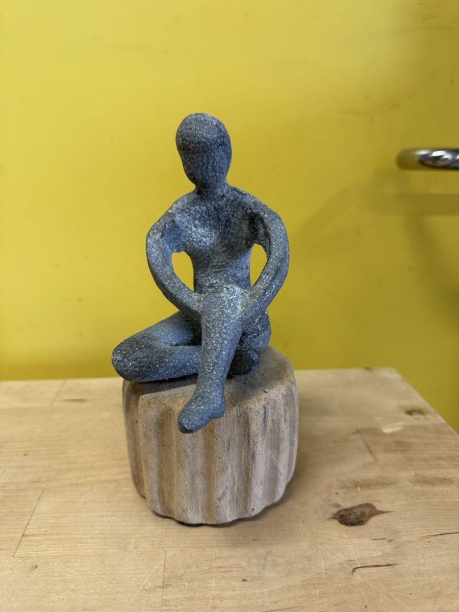 Statuette: Dekorative Steinfigur, Handarbeit – Usato da Strengelbach venduto da RaenAntikDesign 4