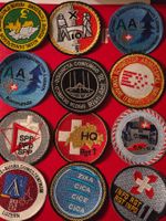 Armée Abzeichen 12 Divers Badges