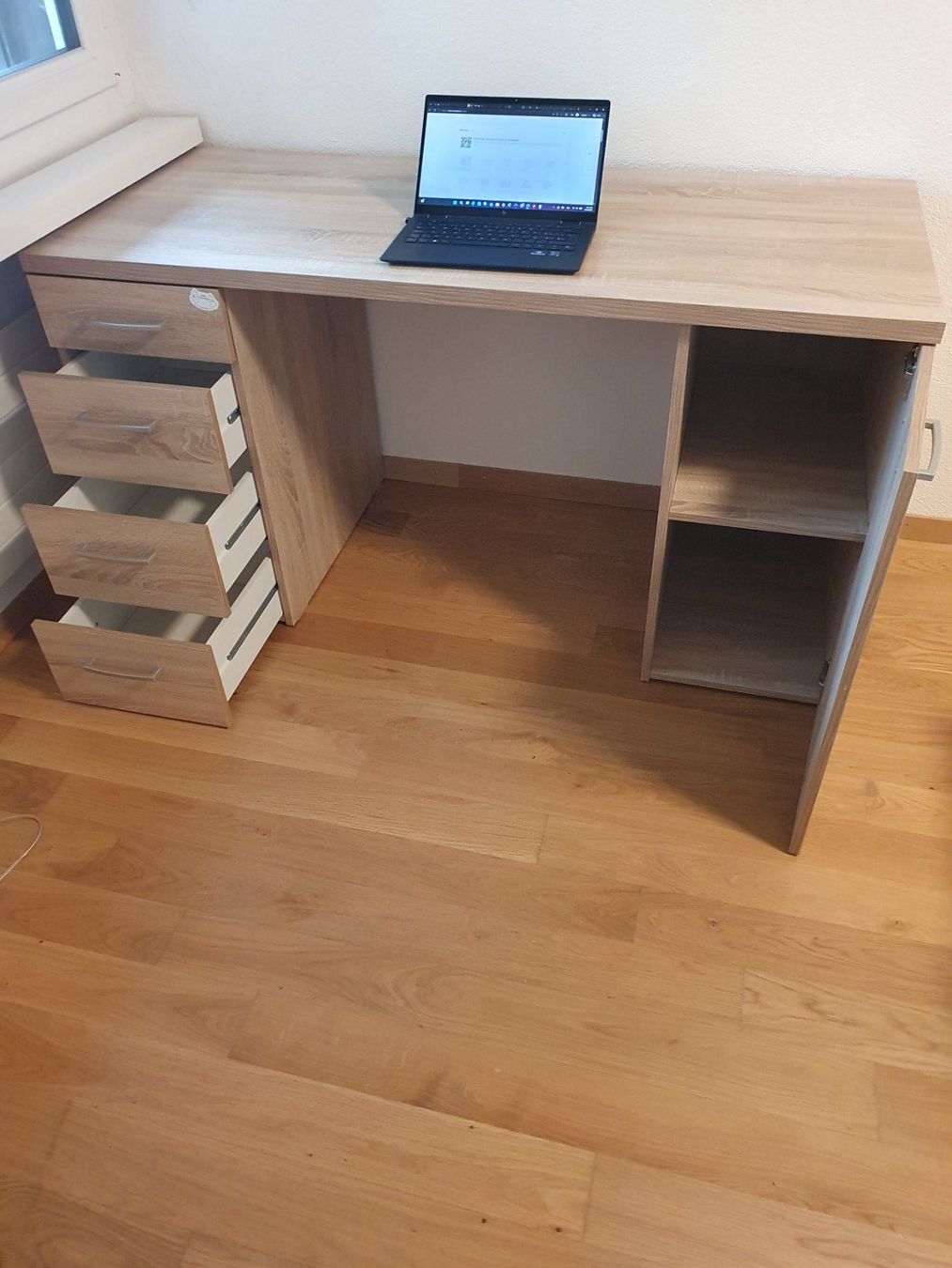 Scrivanie: Bureau avec chaise – Usato da Zürich venduto da bec_2w7p 1