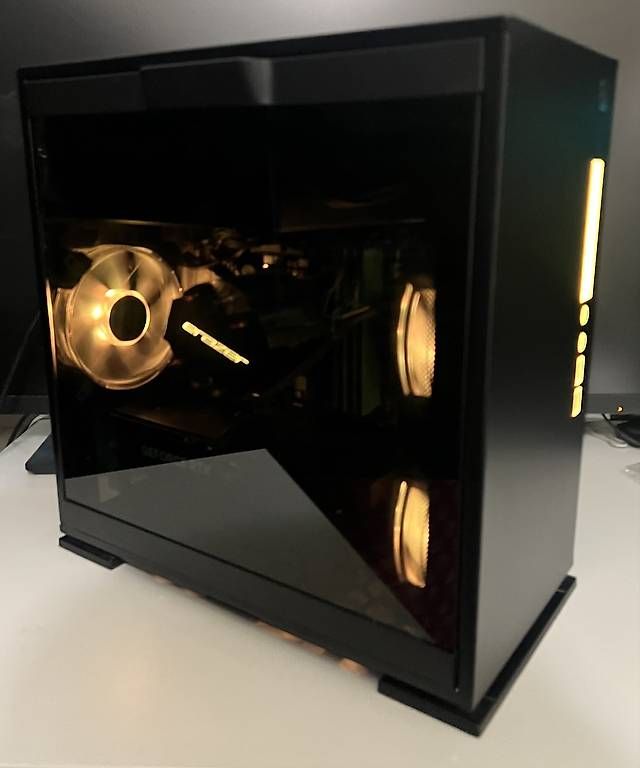 PC: Gaming PC RTX 4060 – Usato da Basel venduto da zar_792n 2