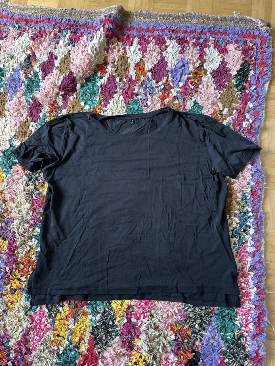 T-shirt: Shirt Moya Kala – Usato da Zuerich venduto da Christina.h