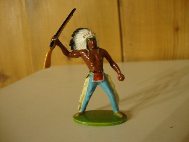 Lot De 2 Anciens Soldats Indiens Merten Germany - Occasion Avec Usures De Peinture