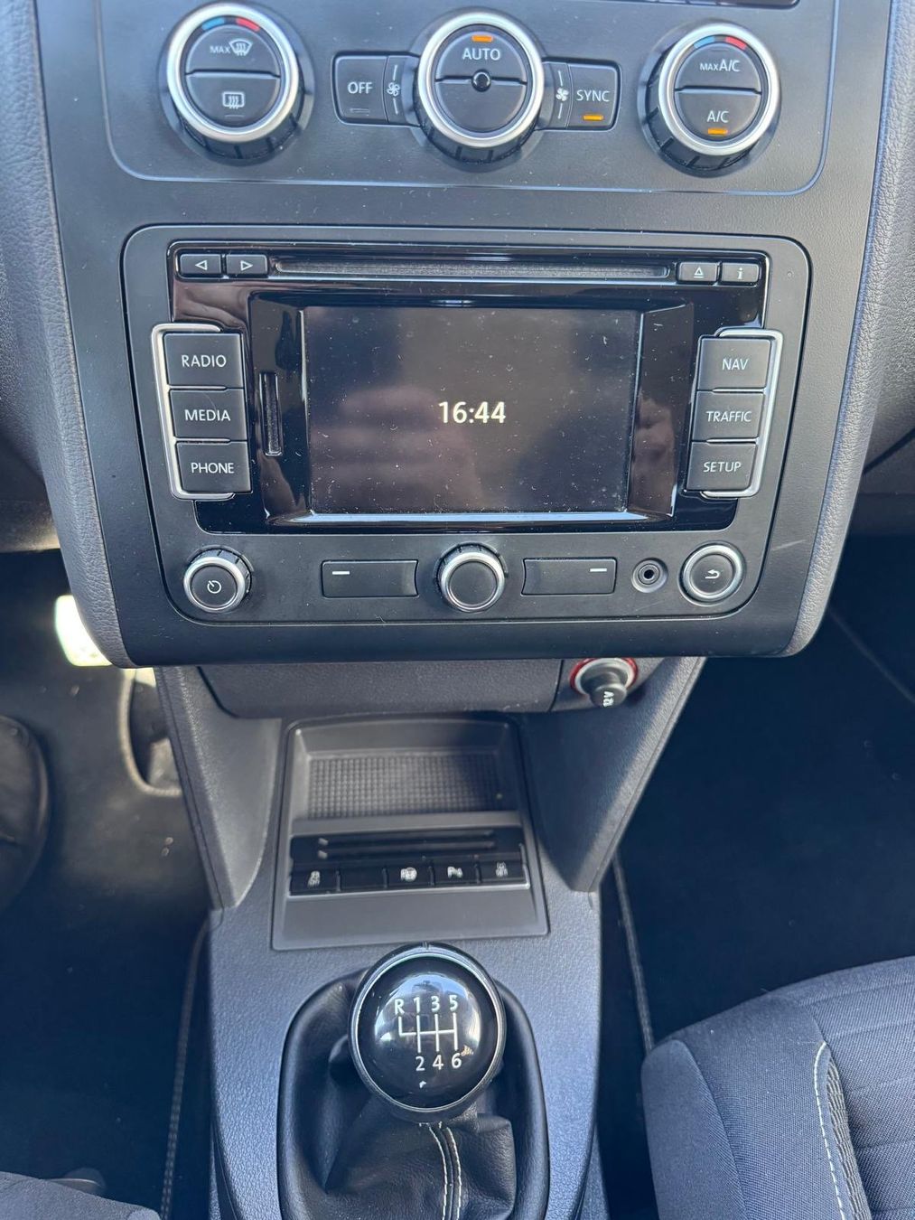 VW Automobili: VW Touran 7 places – Usato da Gland venduto da Duvernay01 4